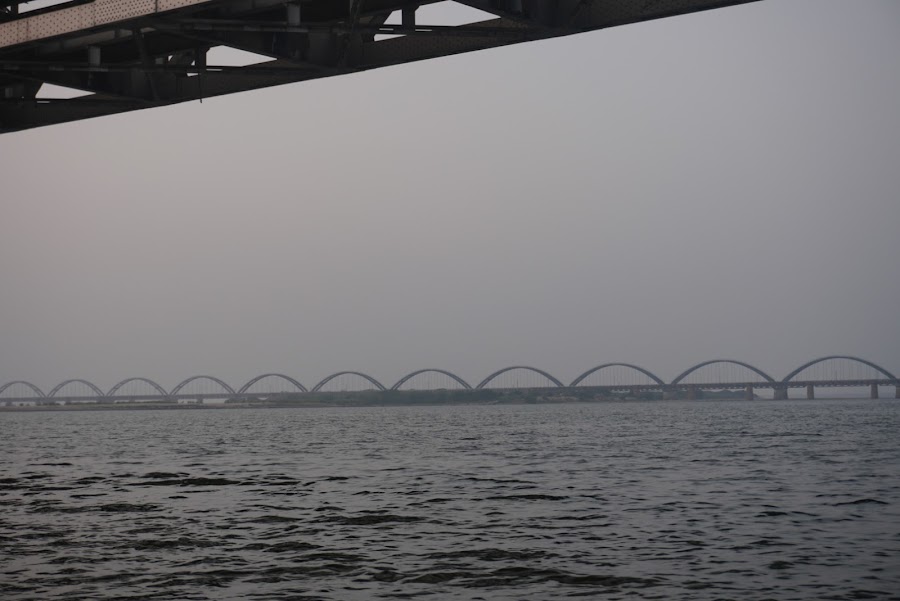 Godavari Bridge - Photo 3