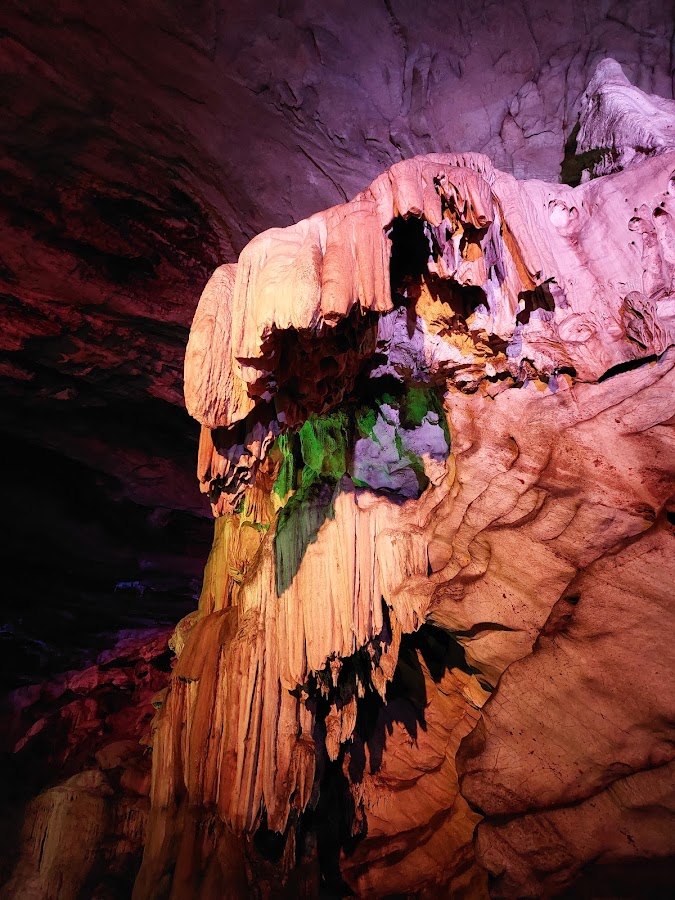 Borra Caves - Photo 4