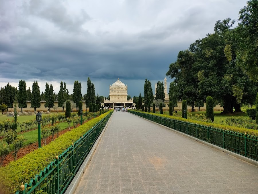 Gumbaz - Photo 4