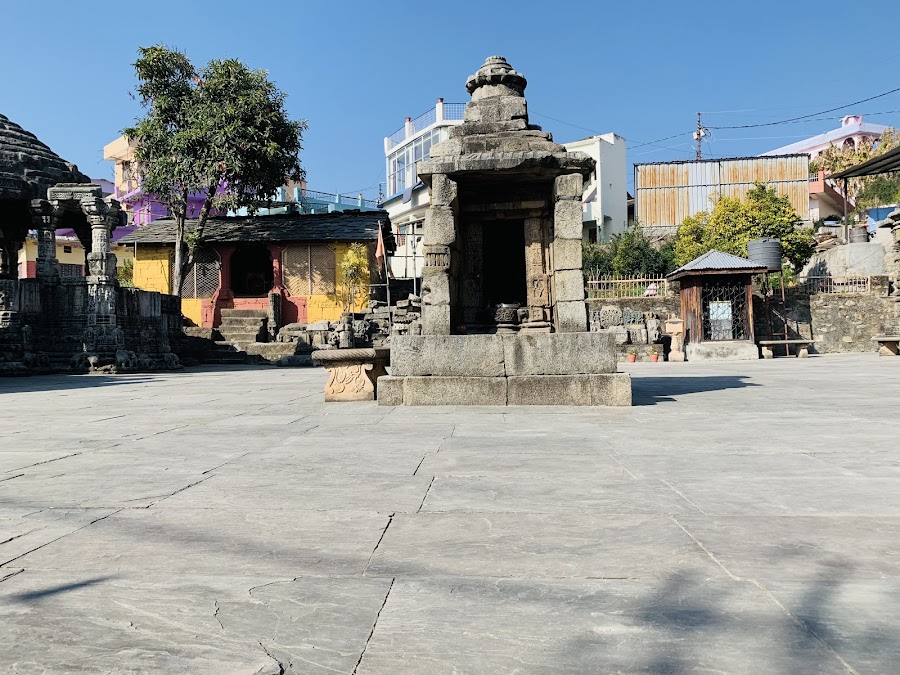 Baleshwar Temple - Photo 7