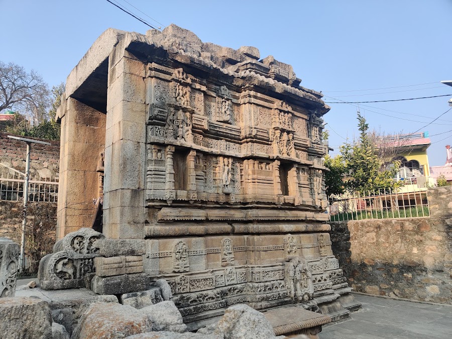 Baleshwar Temple - Photo 4