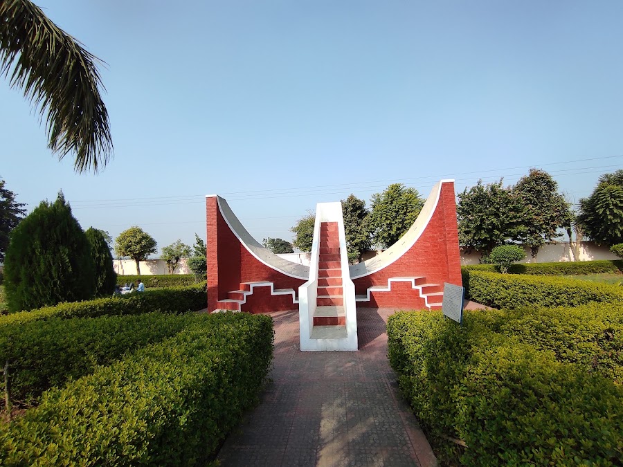 Kalpana Chawla Planetarium - Photo 2