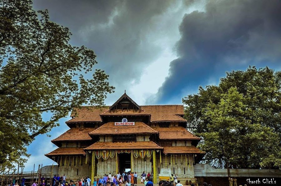Vadakkumnathan Temple - Photo 2
