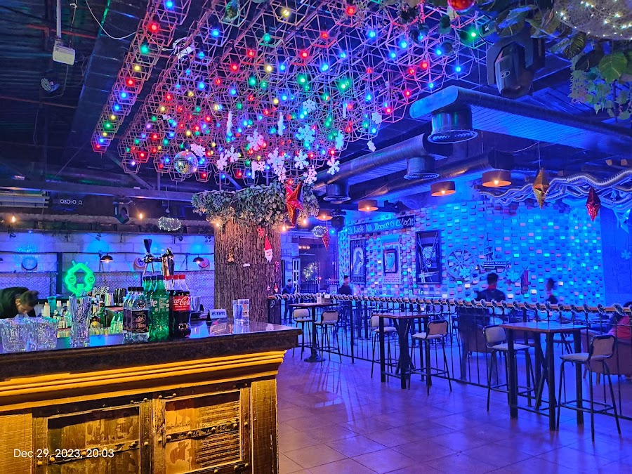 Skyhouse - Photo 3