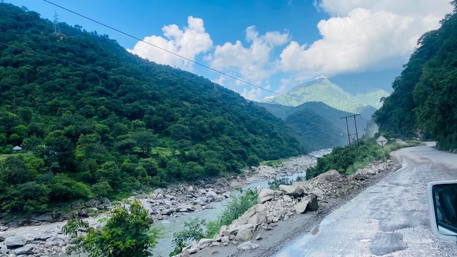 Tirthan Valley - Photo 3