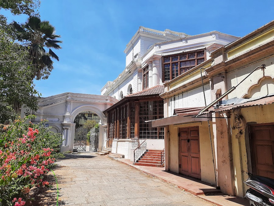 Jaganmohan Palace Art Gallery and Auditorium - Photo 4