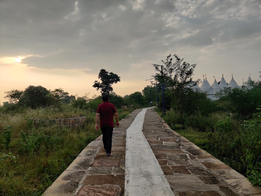 Thubonji Jain Temple - Photo 4