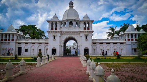Ujjayanta Palace - Photo 3