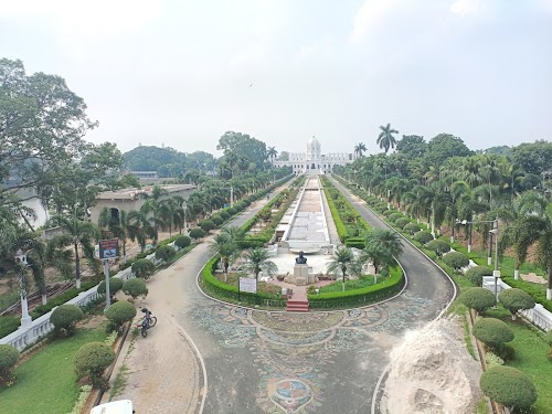 Ujjayanta Palace - Photo 4