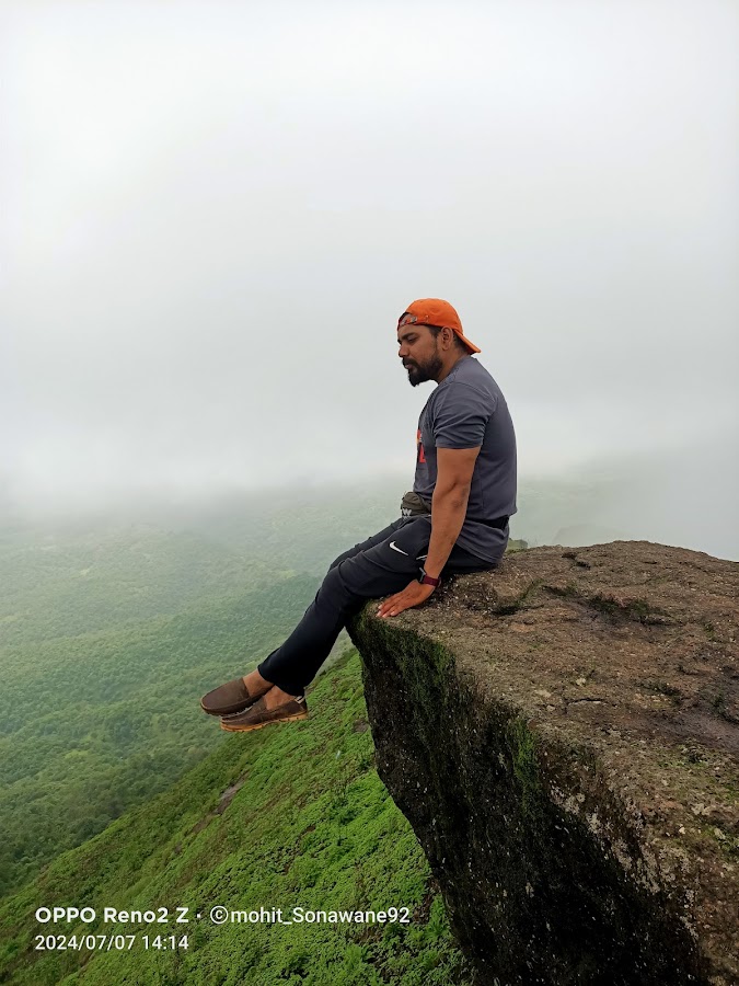 Tringalwadi Fort - Photo 3