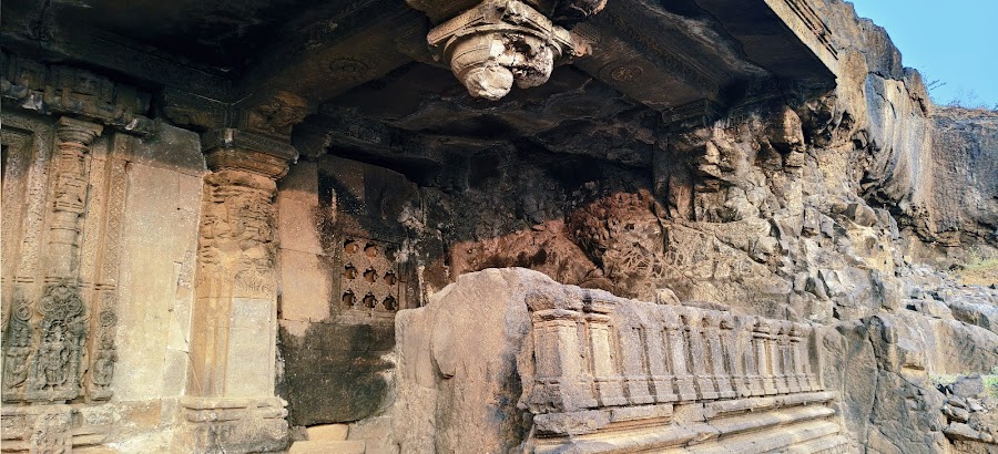 Tringalwadi Fort - Photo 4