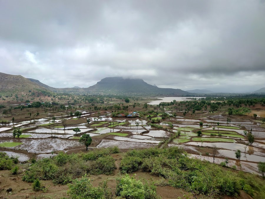 Tringalwadi Fort - Photo 2