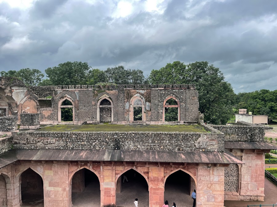 Jahaz Mahal - Photo 3