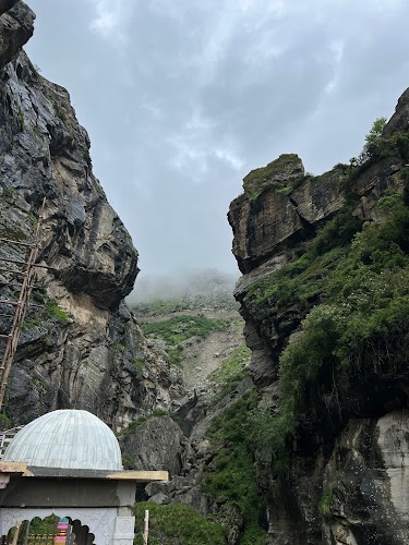 Vasudhara Falls - Photo 5