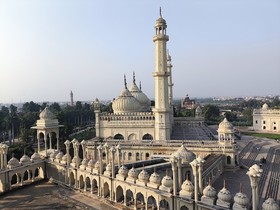 Bara Imambara - Photo 3