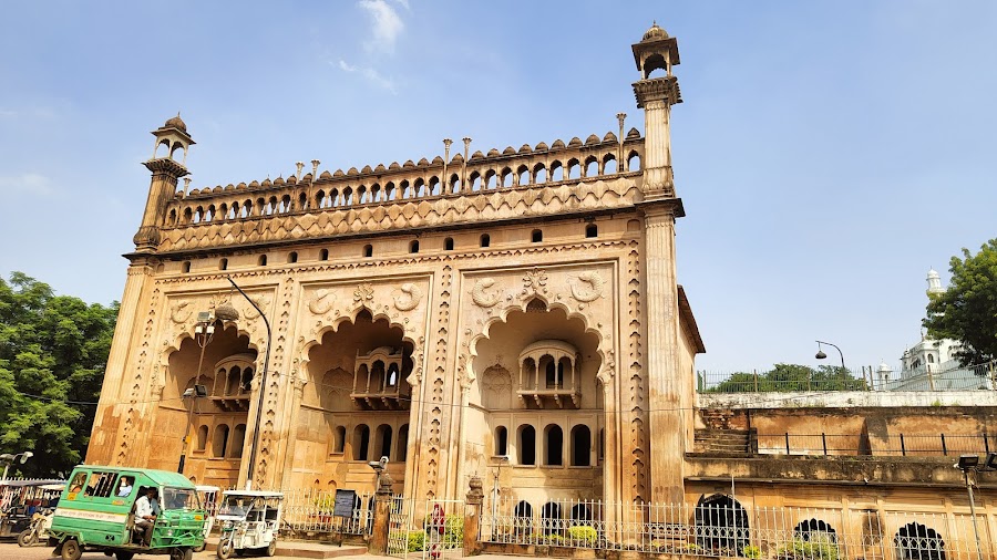Bara Imambara - Photo 4