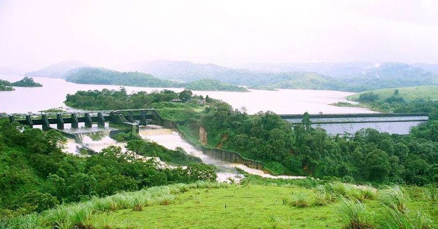 Mullaperiyar Dam - Photo 4