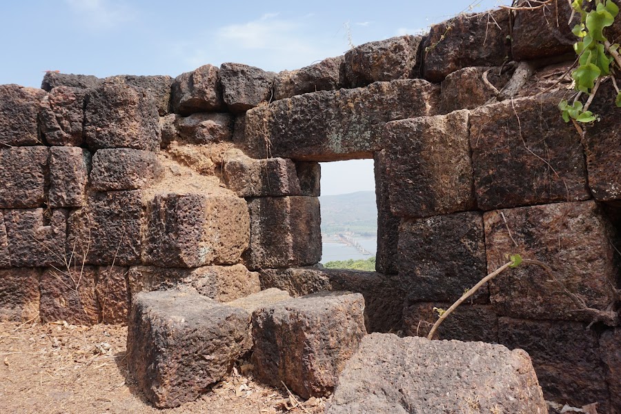Bankot Fort - Photo 4