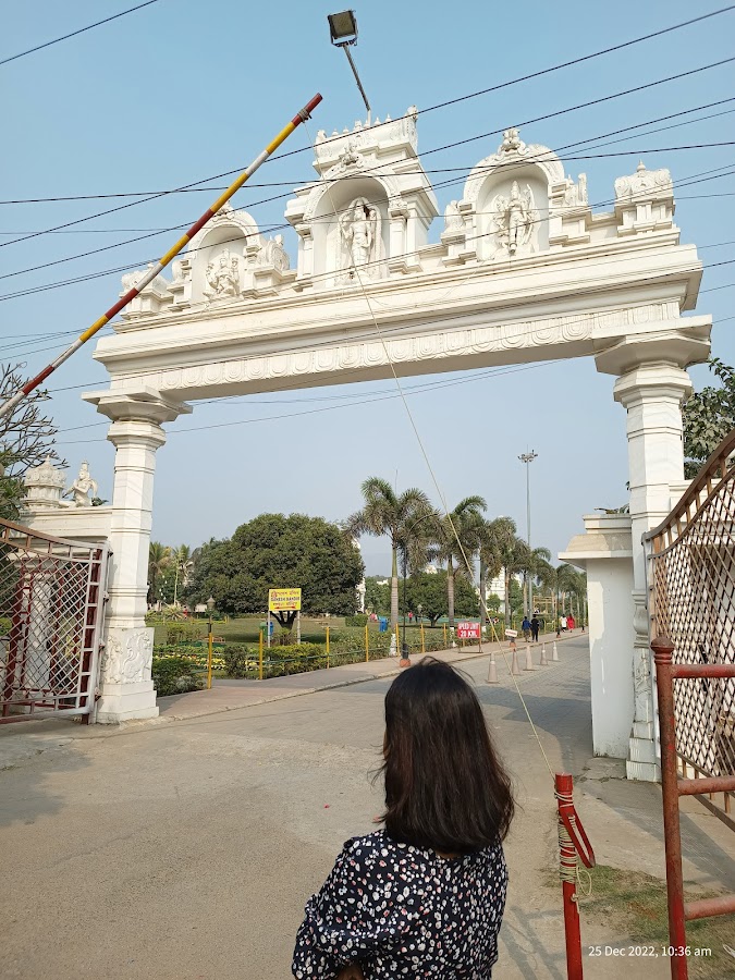 Balaji Temple - Photo 4
