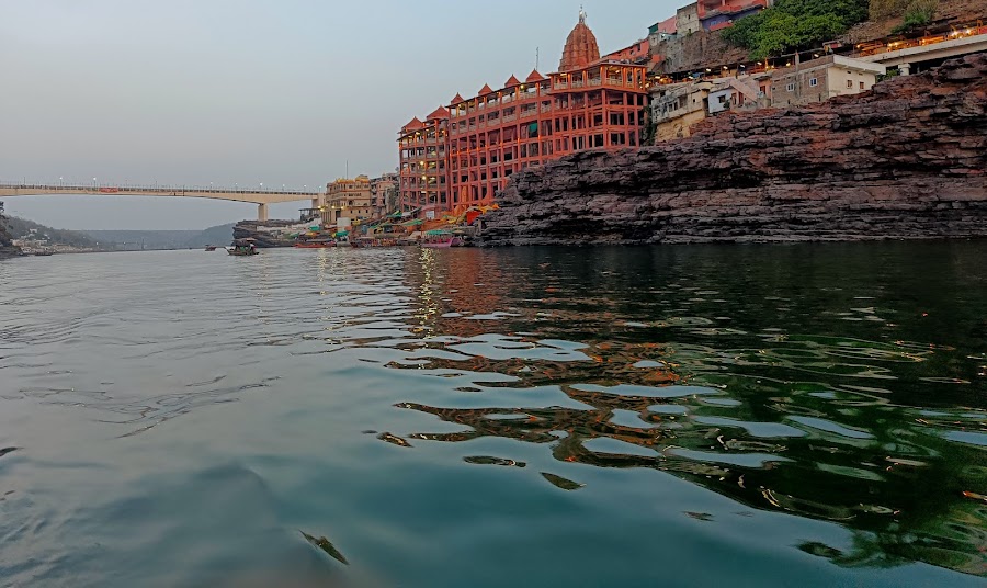 Narmada Ghat - Photo 3