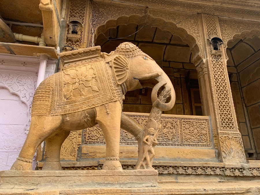 Nathmal Ki Haveli - Photo 4
