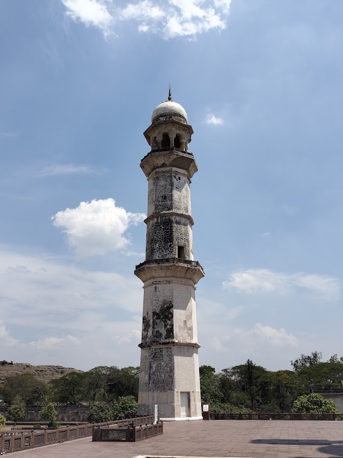 Bibi Ka Maqbara - Photo 3