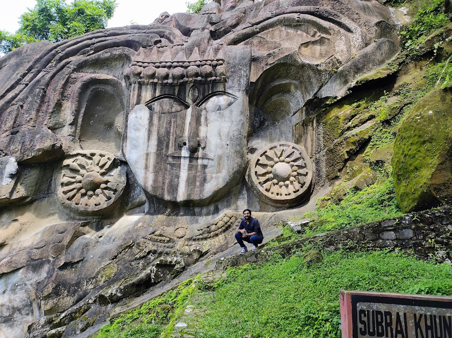 Unakoti Rock Carvings - Photo 2