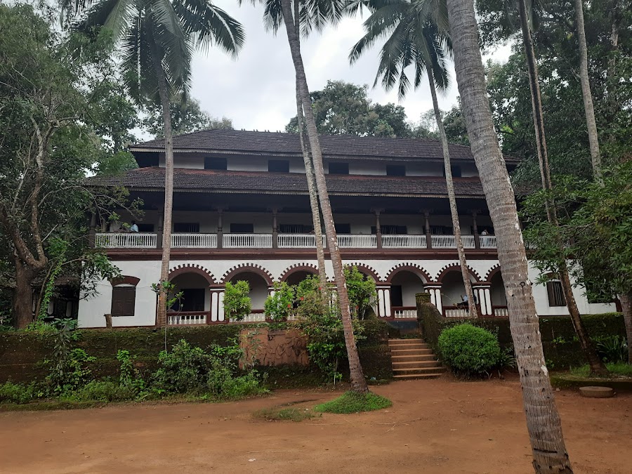 Varikkassery Mana - Photo 2