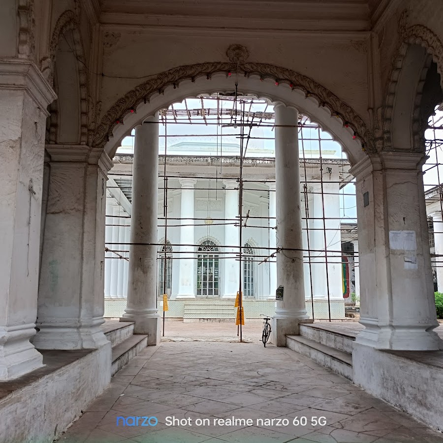 Nizamat Imambara - Photo 7