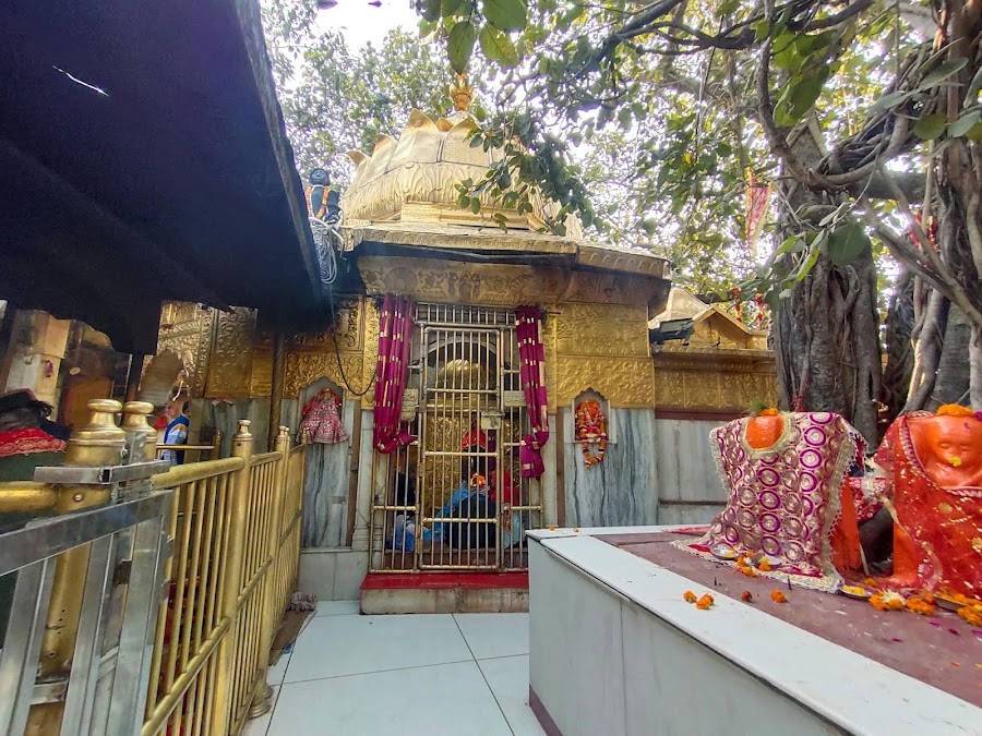 Chintpurni Temple - Photo 2