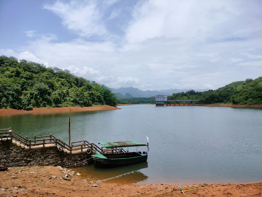 Peruvannamuzhi Dam - Photo 2