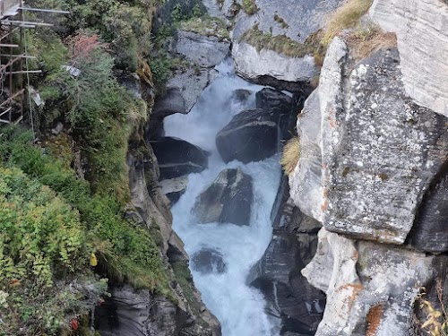 The Cave of Veda Vyasa - Photo 6