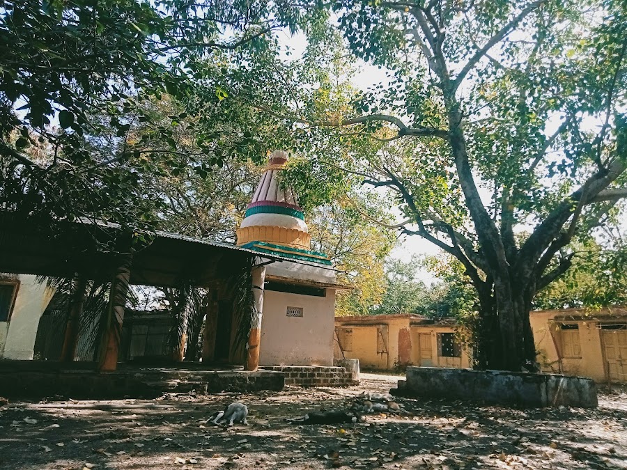 Dattatreya Temple - Photo 2