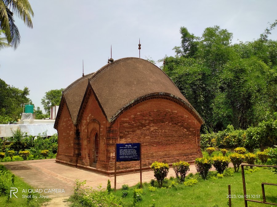 Char Bangla Temples (Bara Shib Mandir) - Photo 4