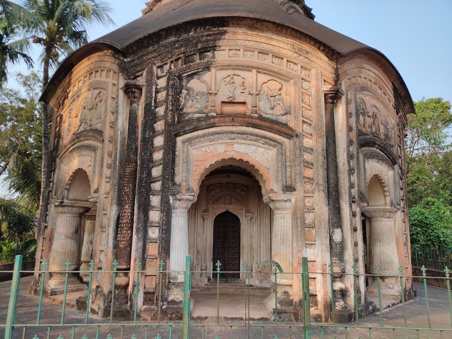 Char Bangla Temples (Bara Shib Mandir) - Photo 3