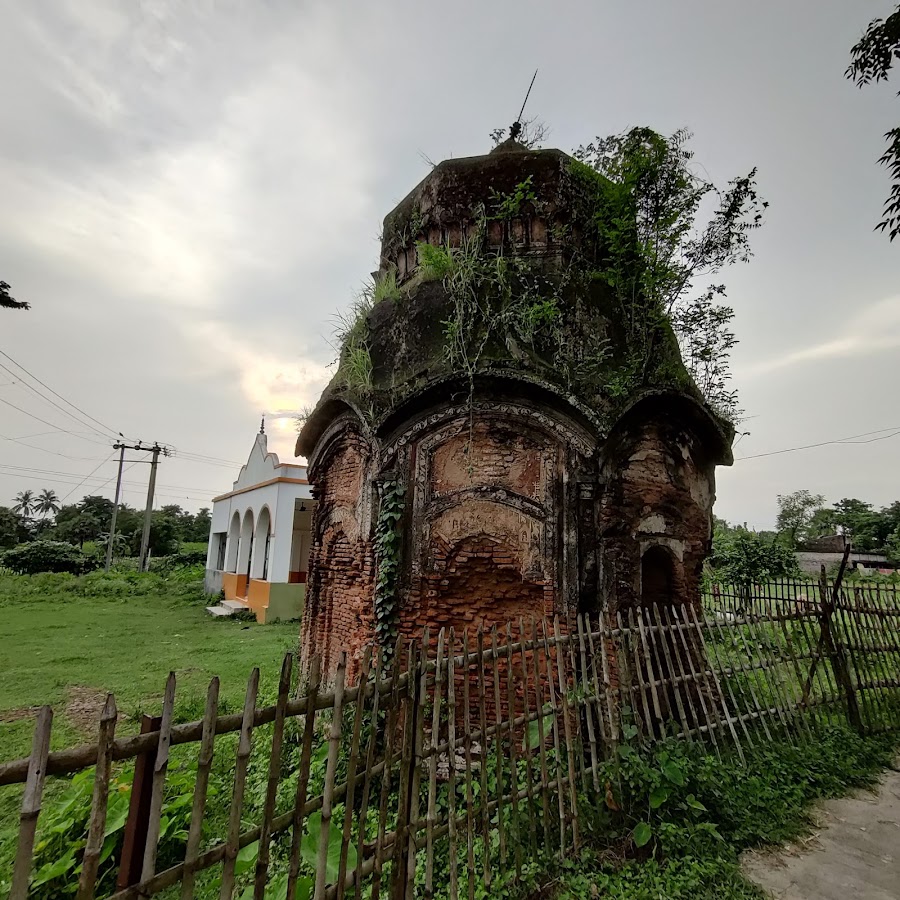Char Bangla Temples (Bara Shib Mandir) - Photo 10