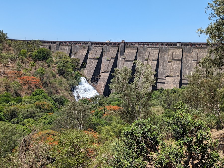 Umbrella Falls - Photo 3