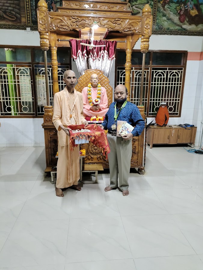 ISKCON Temple - Photo 2