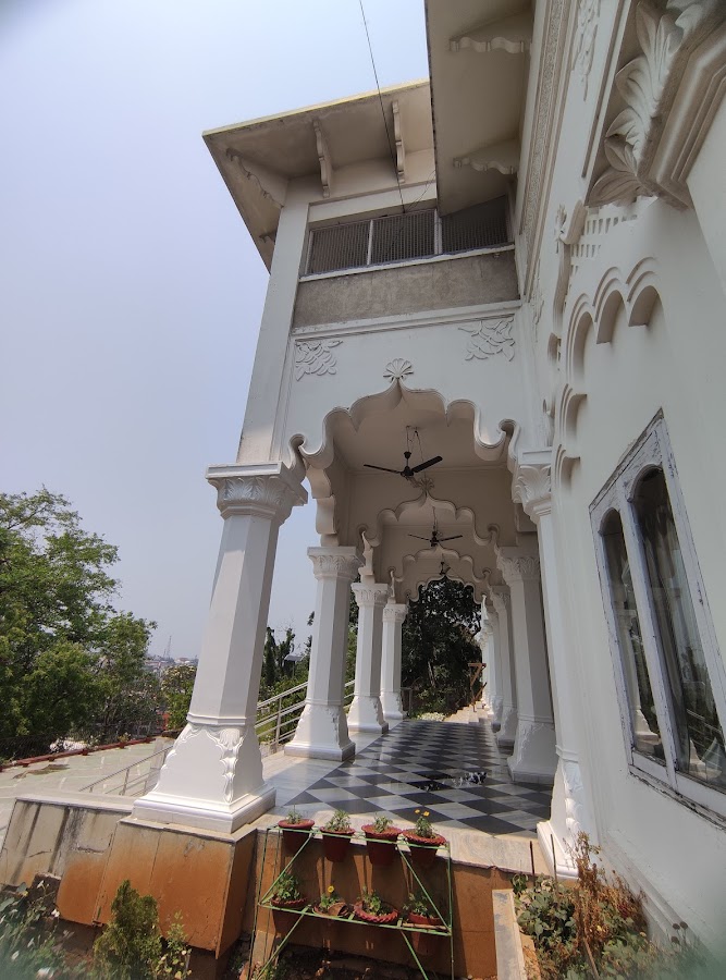 ISKCON Temple - Photo 3