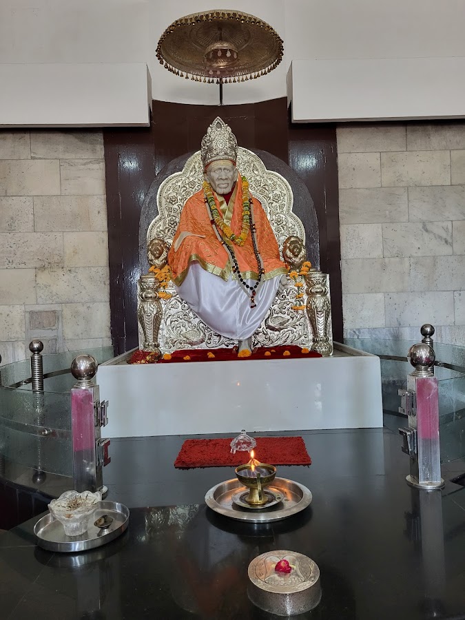Shirdi Sai Baba Temple - Photo 4