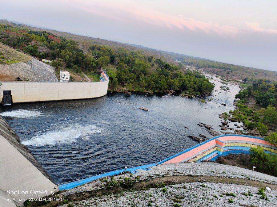 Konar Dam - Photo 2