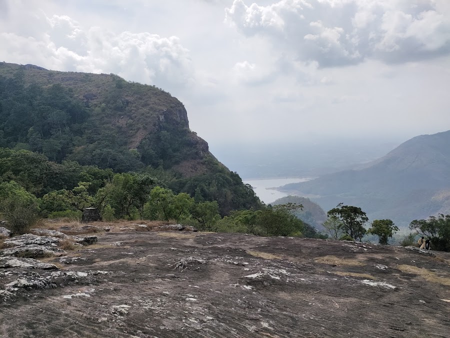 Kesavan Para Viewpoint - Photo 2