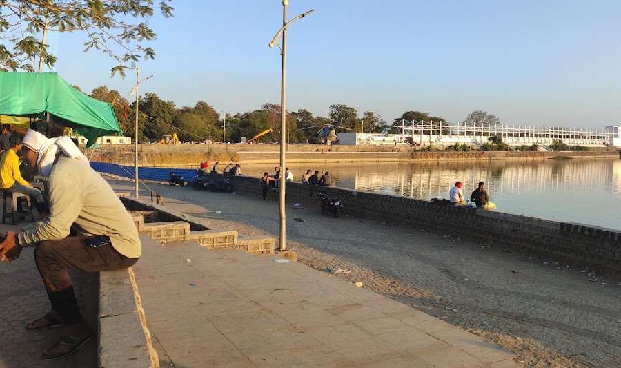 Futala Lake - Photo 2