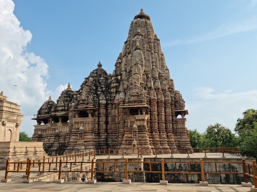 Western Group of Temples - Photo 2