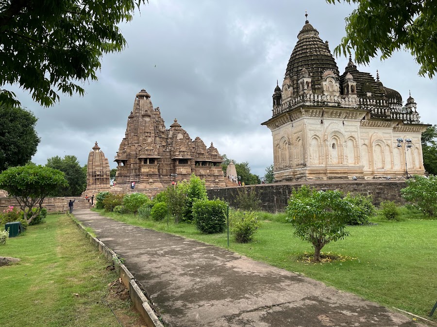 Western Group of Temples - Photo 4