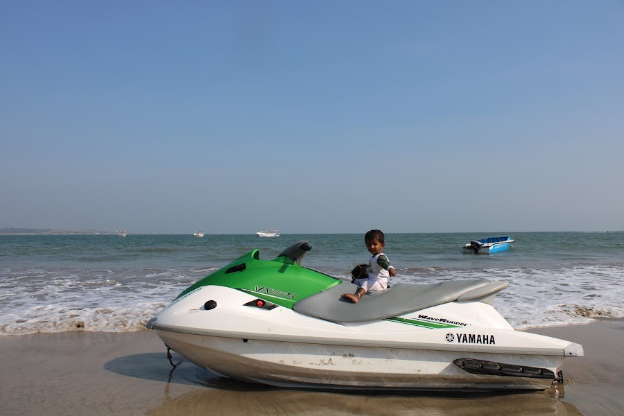 Nagoa Beach - Photo 4