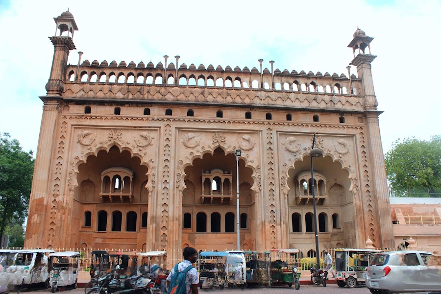 Rumi Darwaza - Photo 2