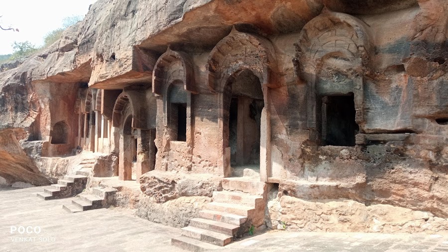 Guntupalli Caves - Photo 4