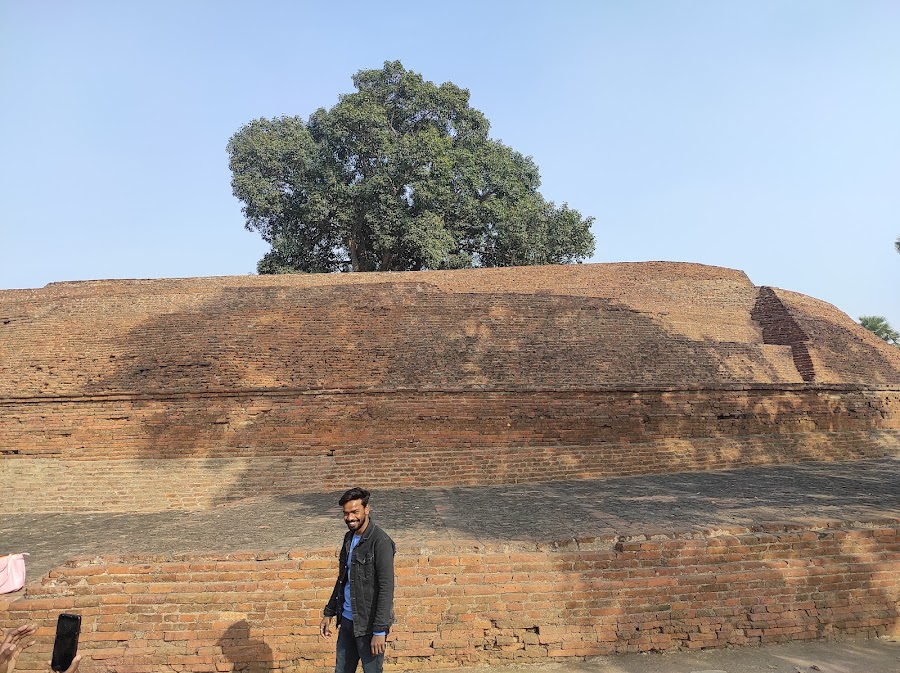The Sujata Stupa - Photo 2