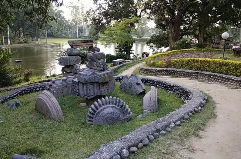 Cole Park (Chitralekha Udyan) - Photo 3